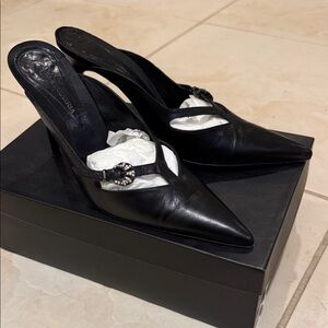 BCBGMaxAzria Capri Black Pointed Leather Mule Heels with Crystal Buckle Size 7.5